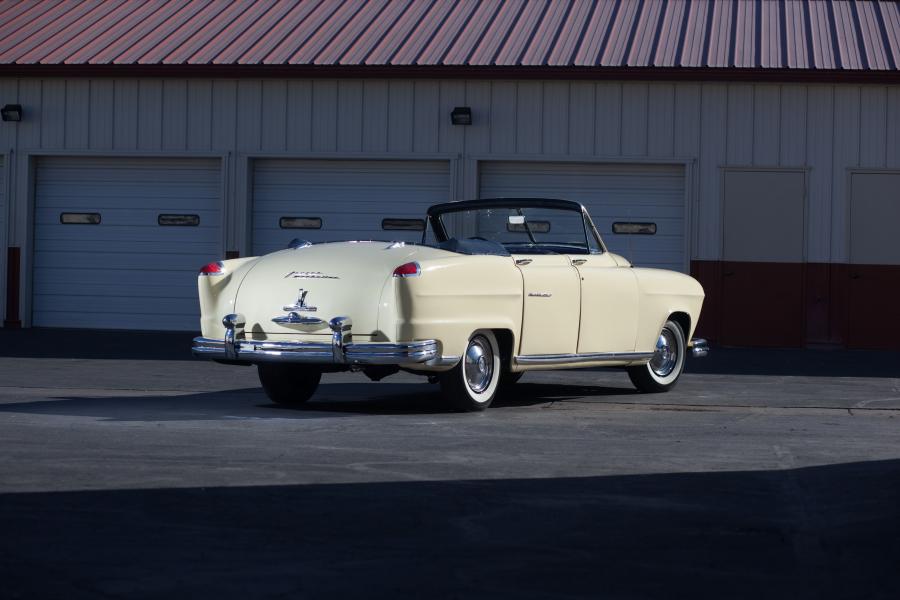  Frazer Manhattan Convertible Sedan (F5162) 1951 года  (фото 19 из 39)